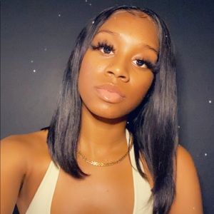 Meet your Posher, Khadijah